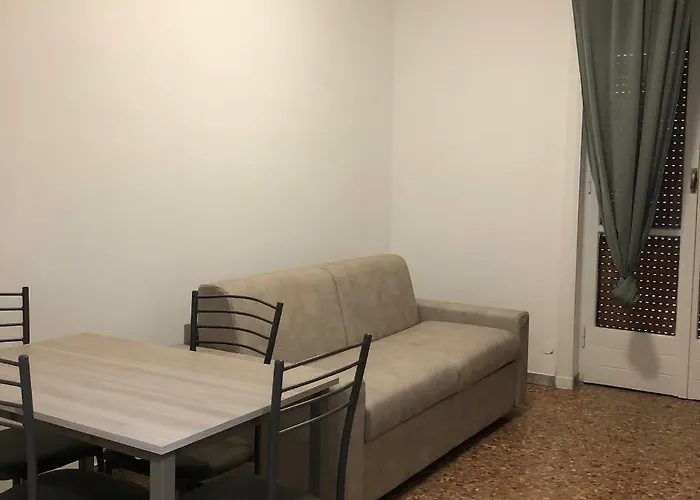 Leoncavallo House